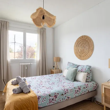 Apartament La Butte Enchantee - Wifi Fibre Tv - Baignoire - Parking Gratuit *