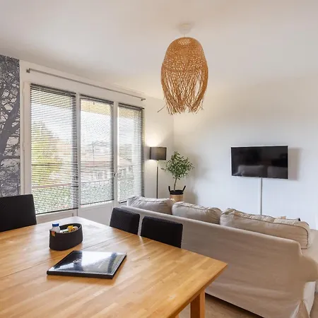 La Butte Enchantee - Wifi Fibre Tv - Baignoire - Parking Gratuit * Saint-Sébastien-sur-Loire